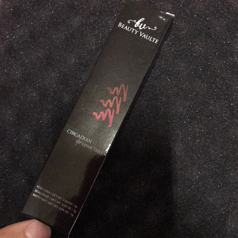 Lip Liner